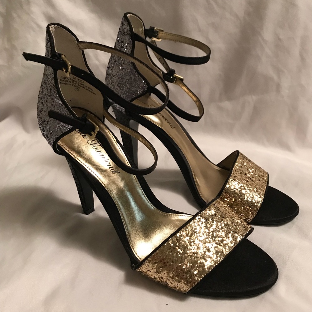 Lulu Townsend Gold heels size 8.5